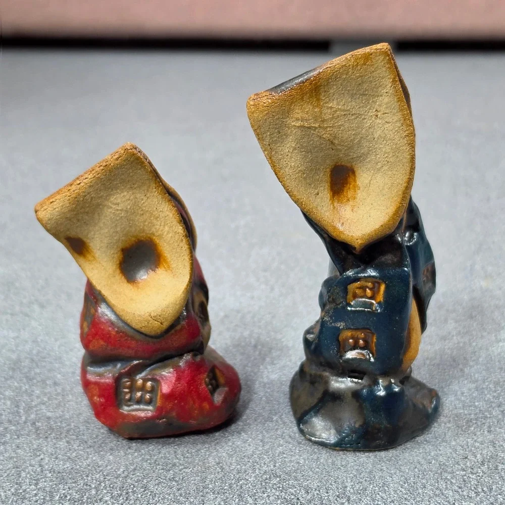 Abstract House Salt and Pepper Shakers from Iceland Excellent Ceramic‎
